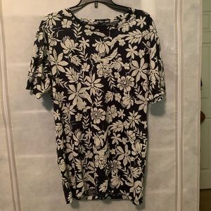 100% Linen Men’s T-shirt